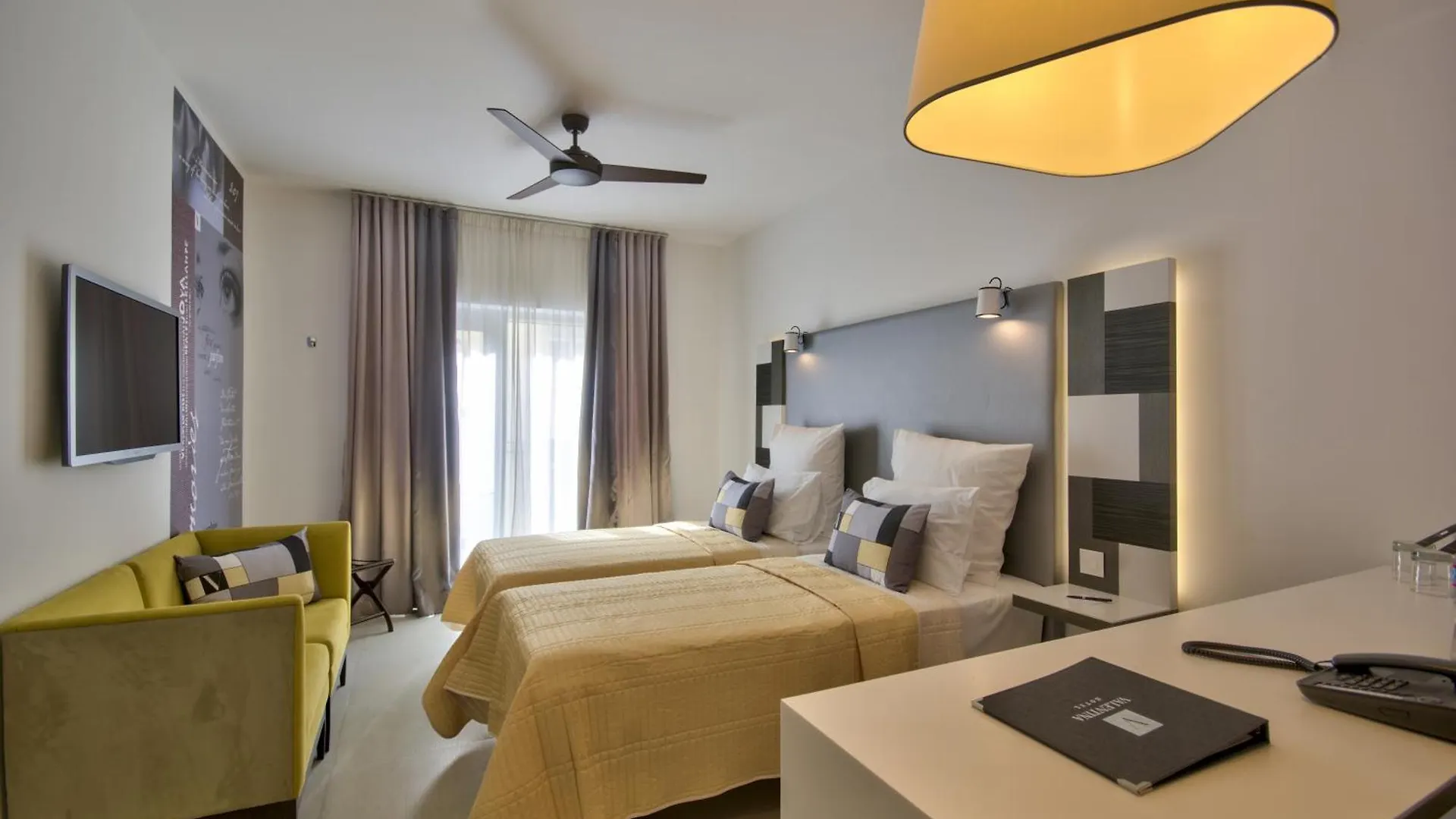 Hotel Valentina Saint Julian's