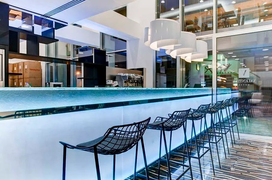 Hotel Valentina Saint Julian's