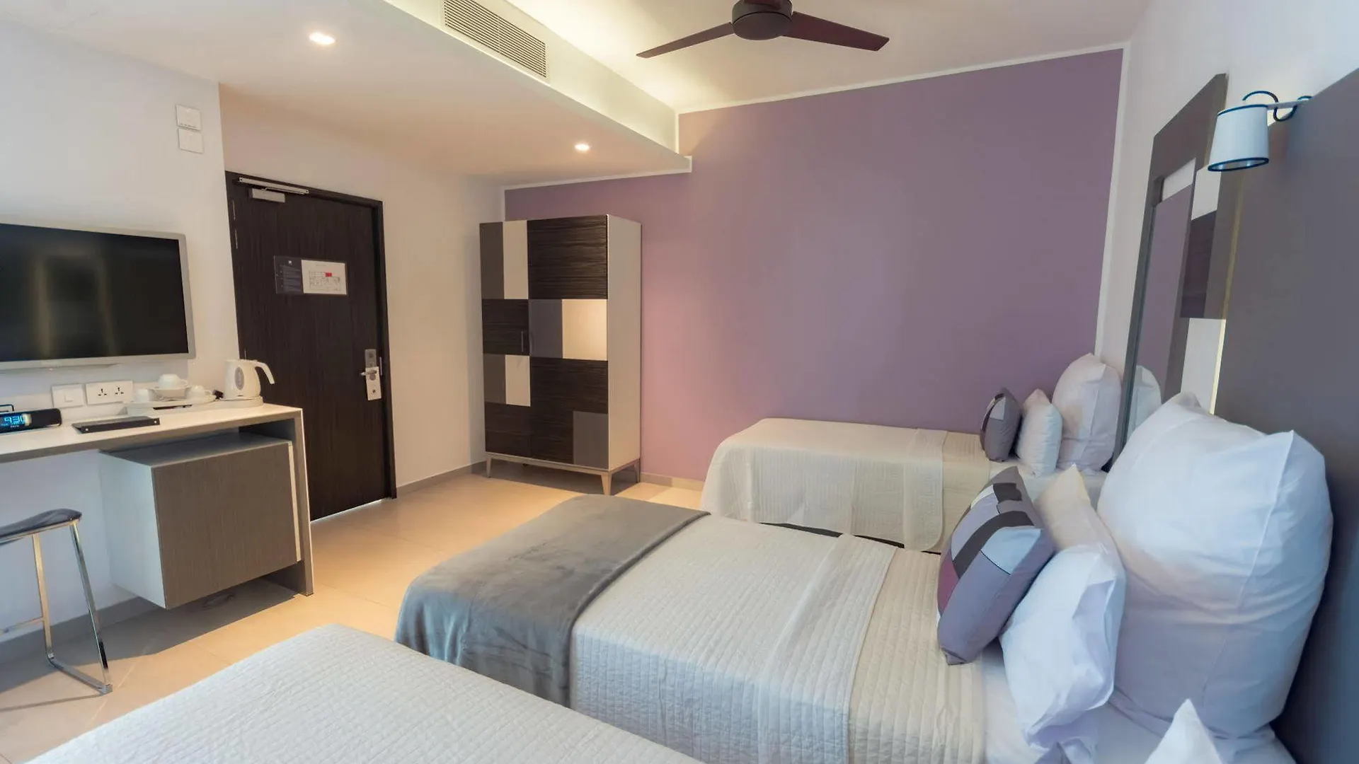 Hotel Valentina San Ġiljan